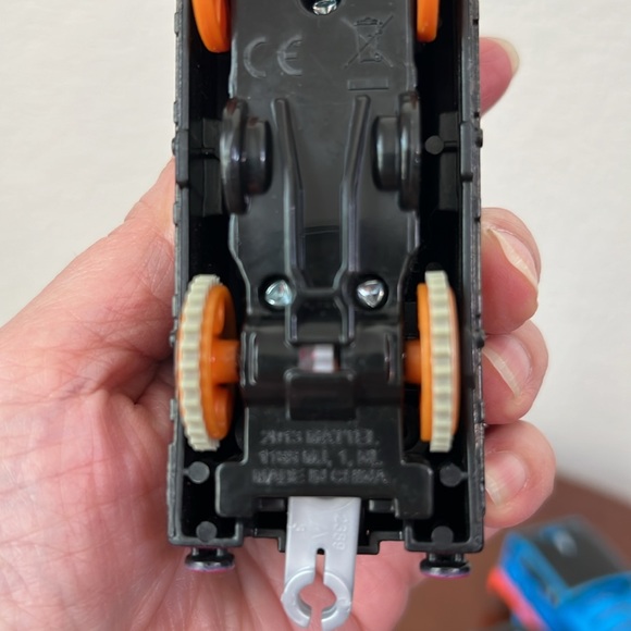 Lot Of 6 Thomas The Train & Friends Trackmaster Motorized Trains - Picture 7 of 8